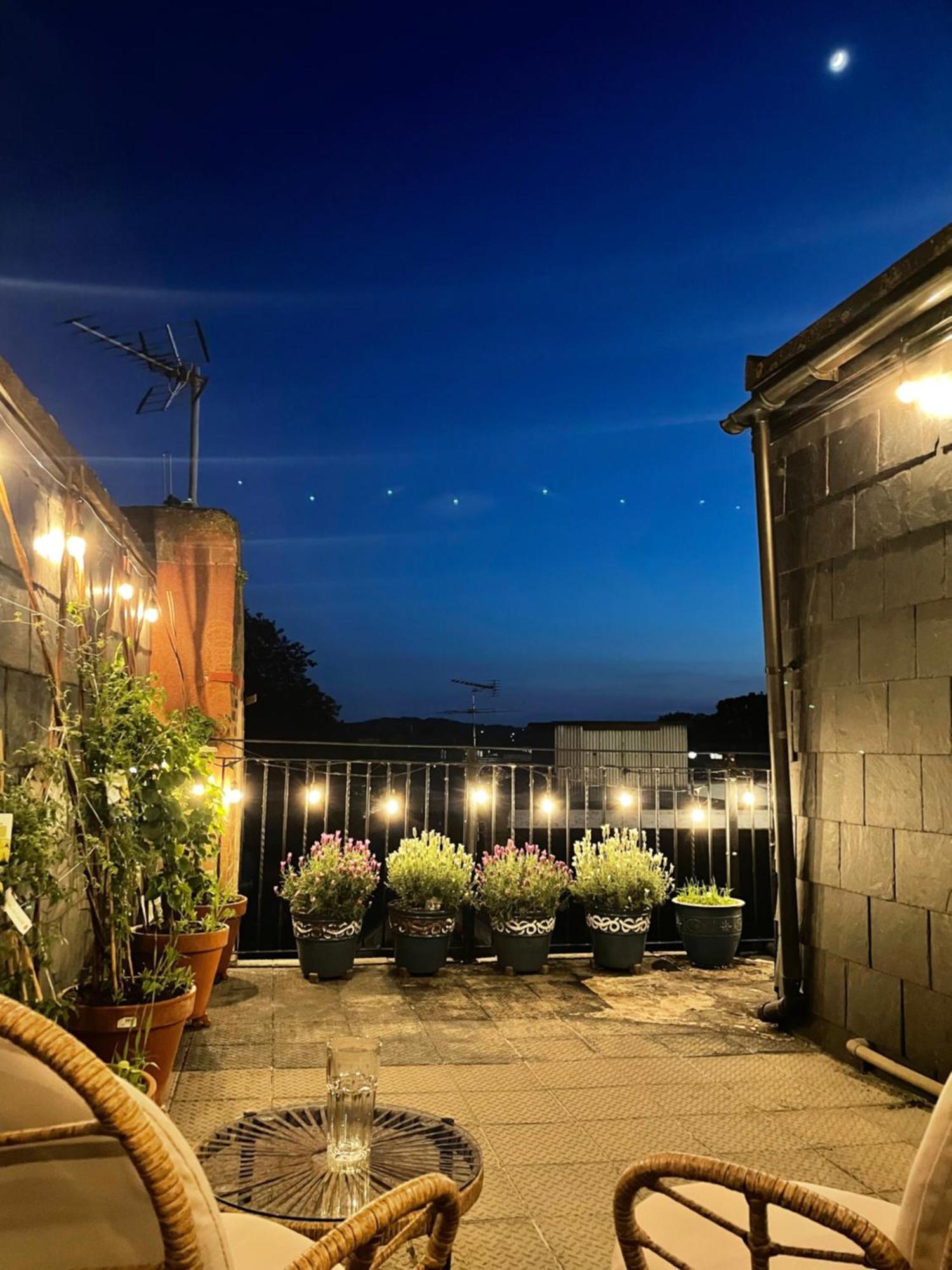 Epic Location, Views & Large Private Terrace Διαμέρισμα Γουίνσδορ Εξωτερικό φωτογραφία
